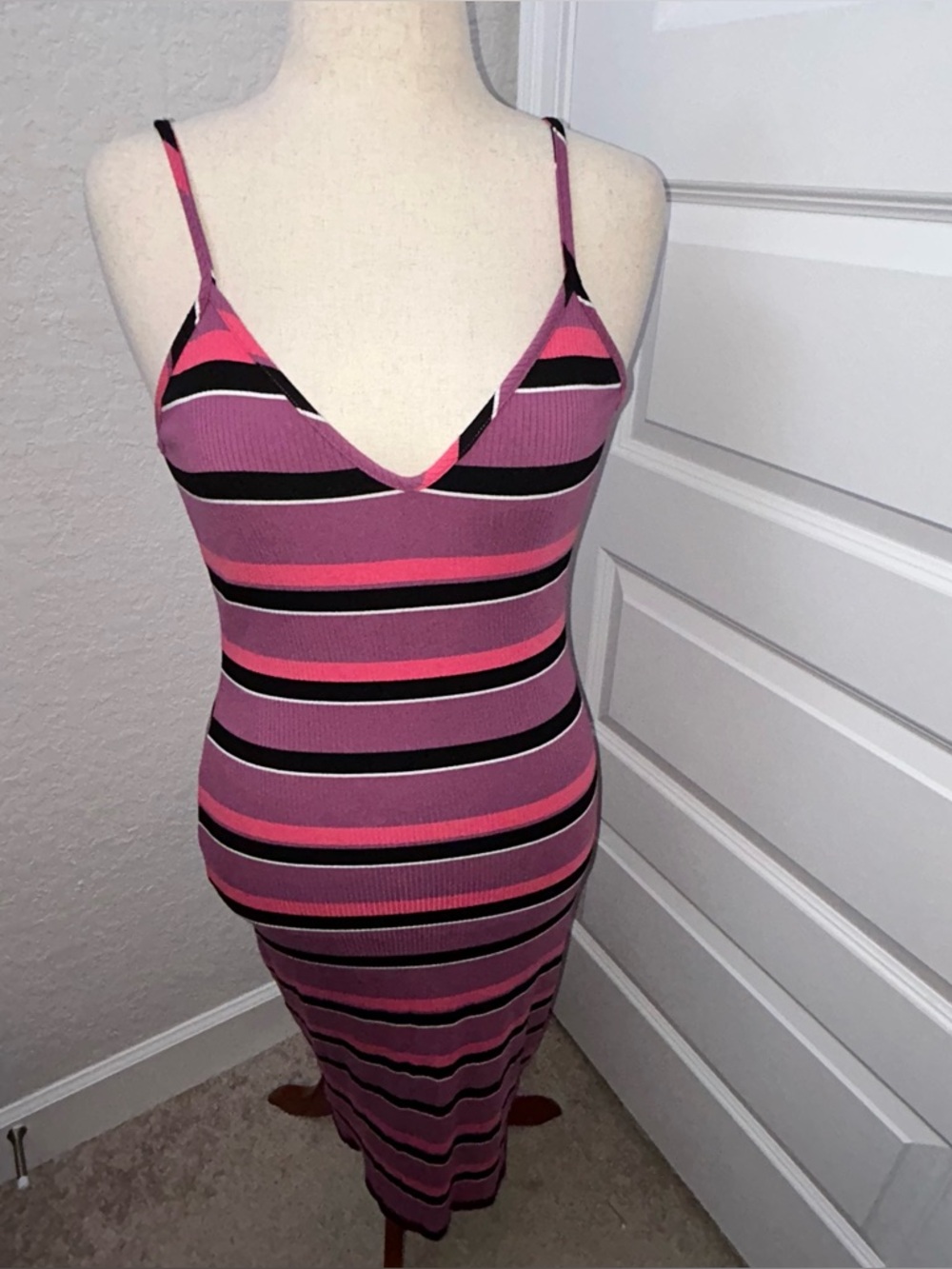 Express Stripe Print Sleeveless Ribbed Midi Bodycon Dress